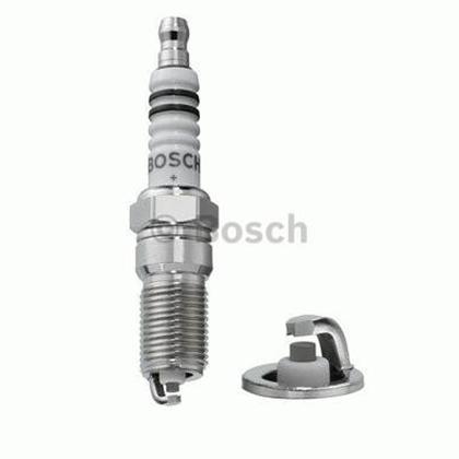 Bosch zapaľovacia sviečka H7DC 0241235636