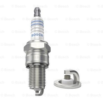 Bosch zapaľovacia sviečka +22 WR8DCX+ 0242229687