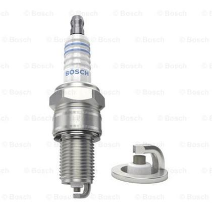 Bosch zapaľovacia sviečka +3 WR8DC+ 0242229656